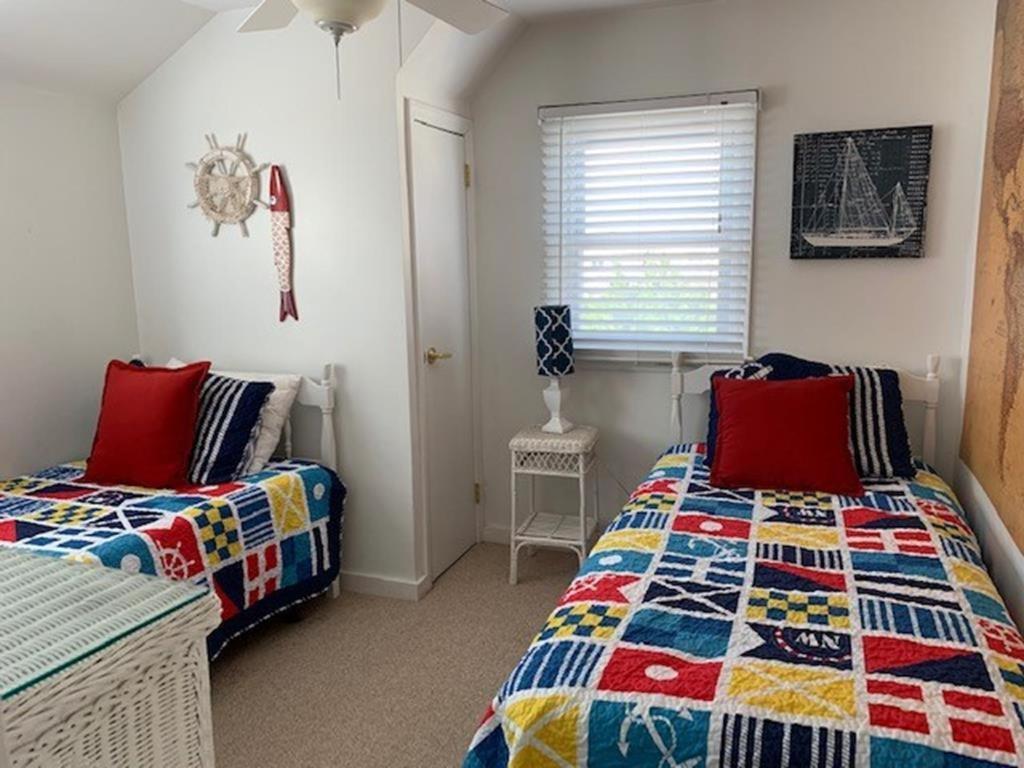 Crown Jewel 17025 Villa Brant Beach Екстериор снимка